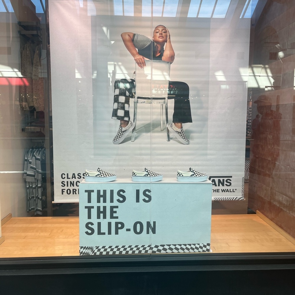 Vans Classic Checkered slip on
Stackform Sneaker - Picture 13 of 15